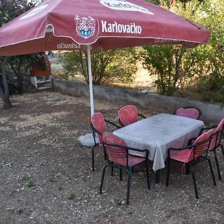 Apartment Manigo Supetar Εξωτερικό φωτογραφία