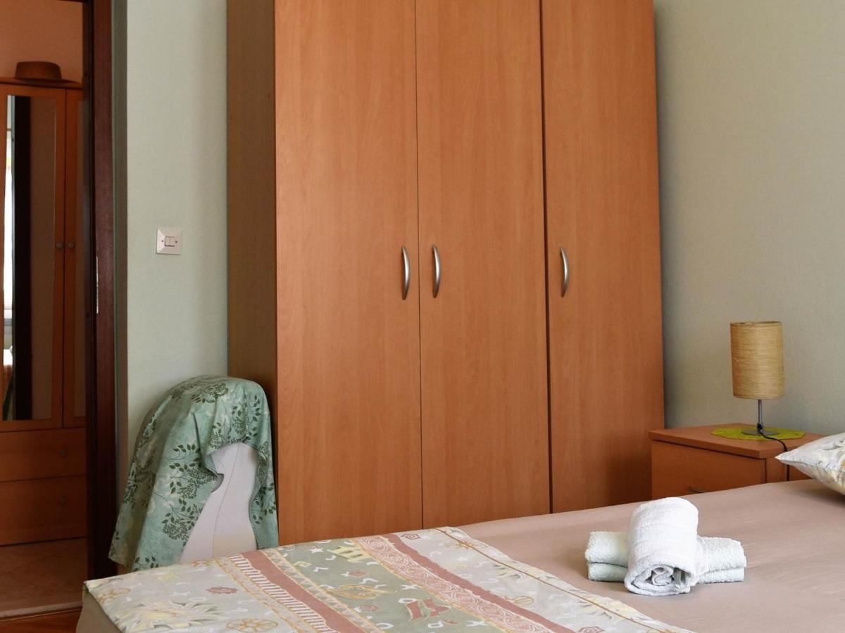 Apartment Manigo Supetar Εξωτερικό φωτογραφία
