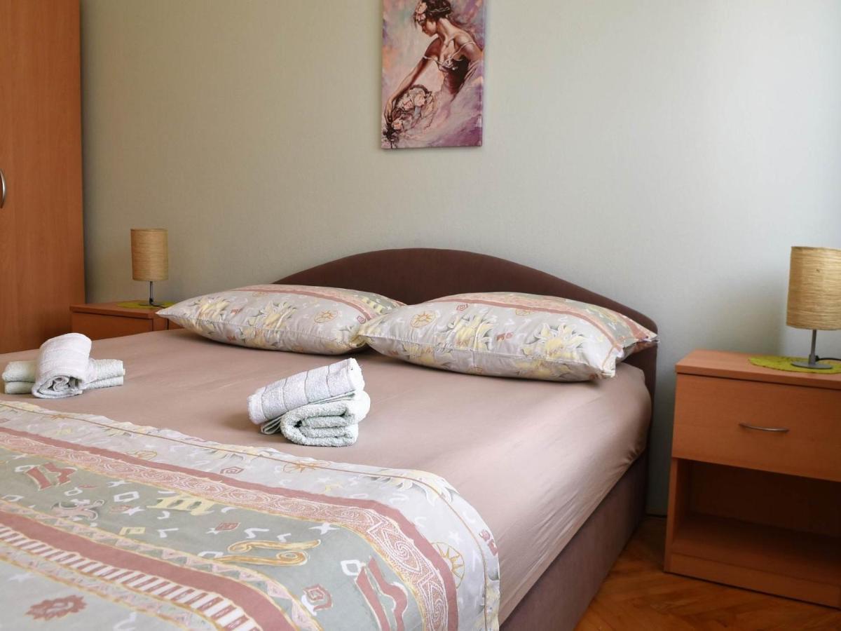 Apartment Manigo Supetar Εξωτερικό φωτογραφία
