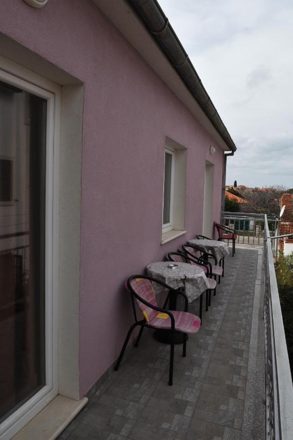 Apartment Manigo Supetar Εξωτερικό φωτογραφία